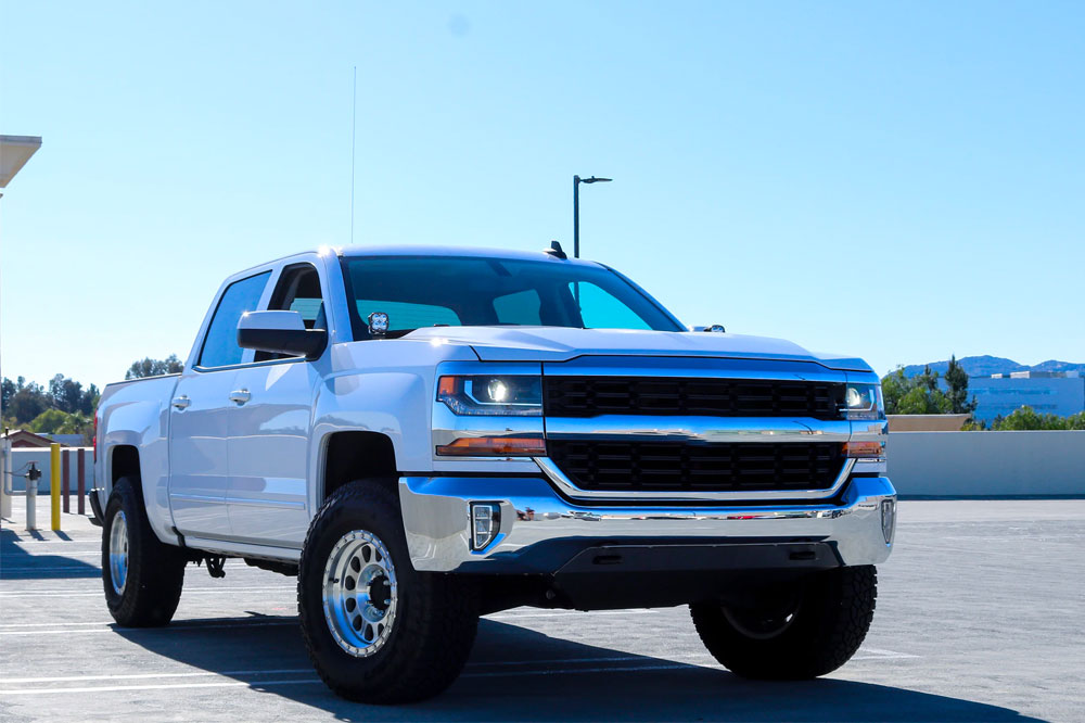 4 Pickup Trucks For the Best Off-Roading Experience