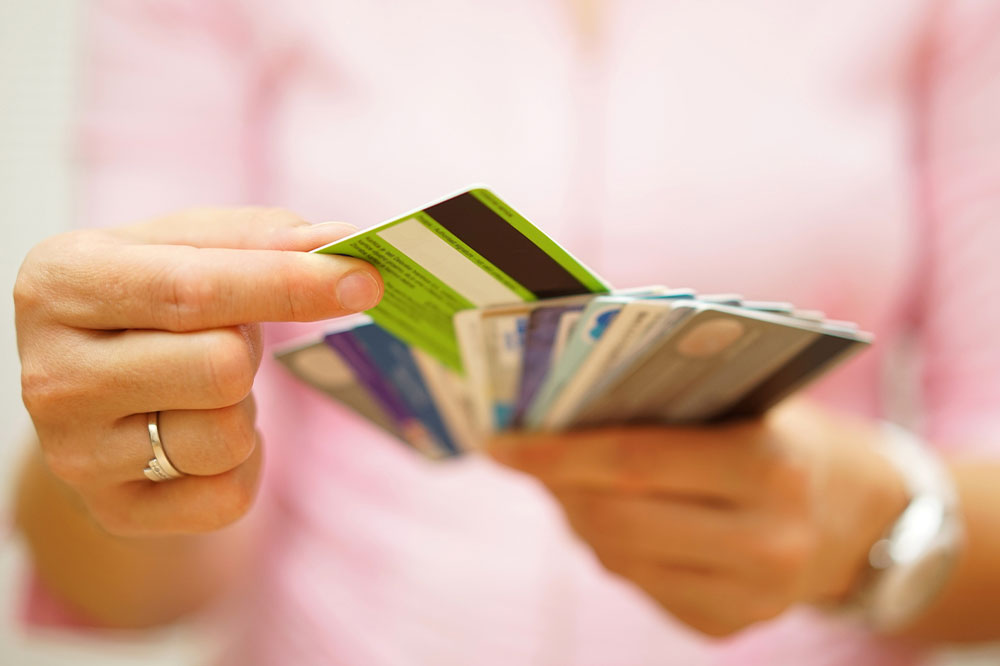 5 Top Points-Earning Credit Cards in America